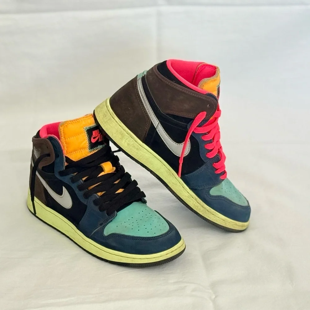 Nike Kids Multicolor High-Top Sneakers in Teal, Pink & Brown